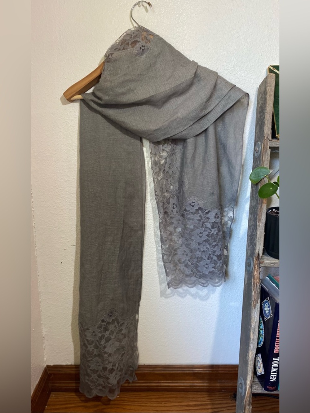 Romantic Grey Gauzy Floral Lace Scarf Shawl - Picture 2 of 6